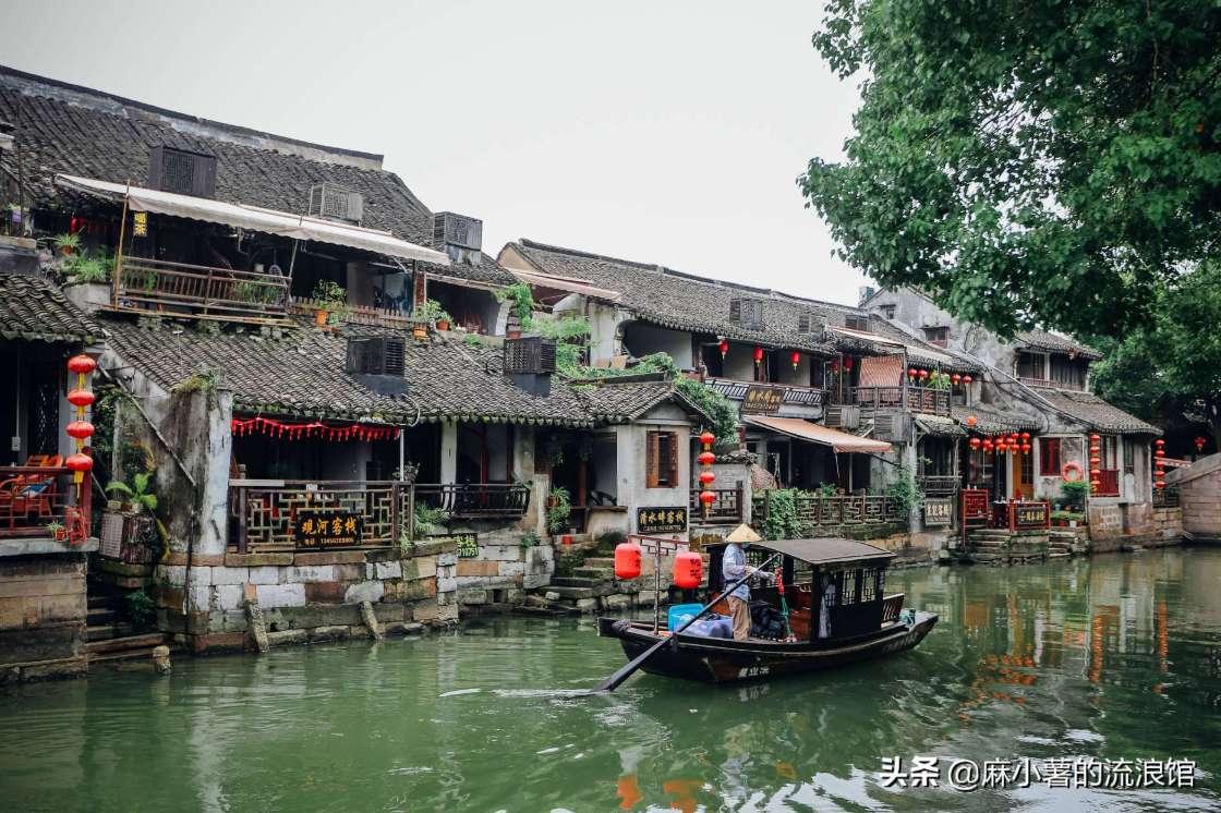 女生问你给我发高情商聊天干嘛该怎么回？